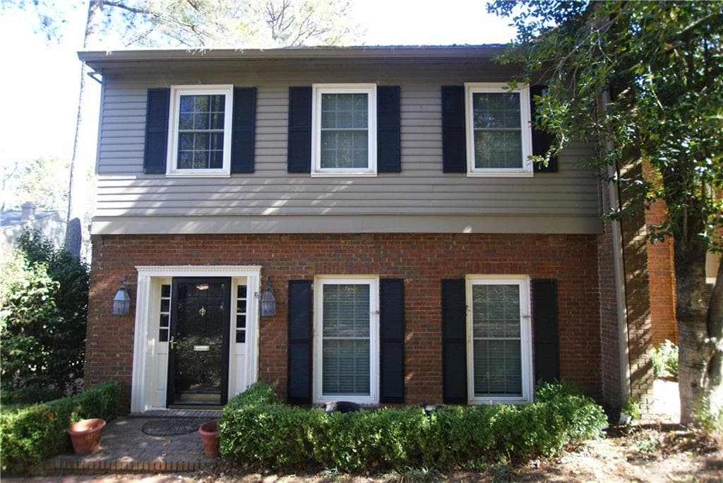5263 Glenridge Drive, Atlanta, GA 30342 — most recent listing photo