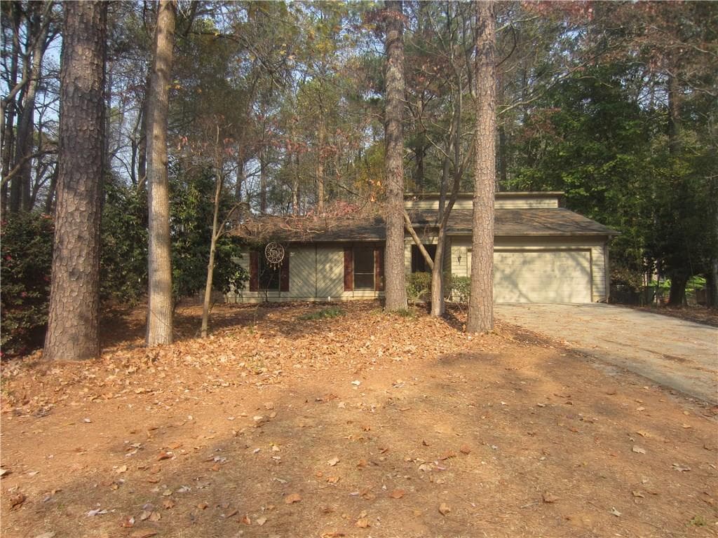 1543 Forest Bluff, Marietta, GA 30066 — most recent listing photo