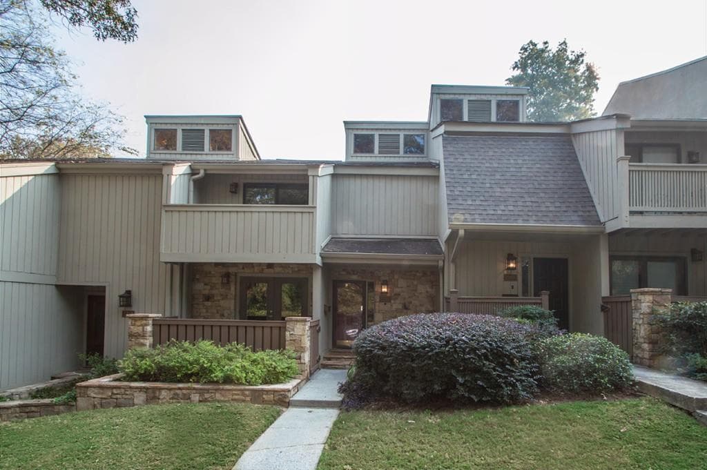 1210 Druid Knoll Drive 1210, Brookhaven, GA 30319 — most recent listing photo