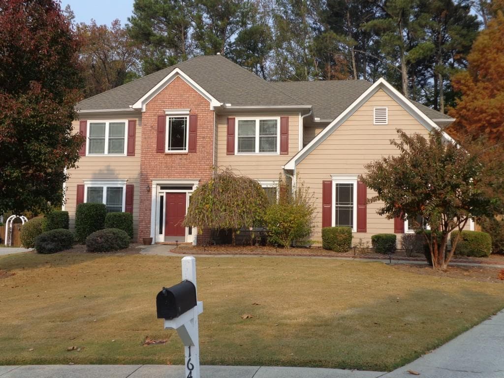 4 bedroom, 2,956 sq ft single family residence sold at 1642 Taylor Oaks Ridge, Lawrenceville, GA 30043