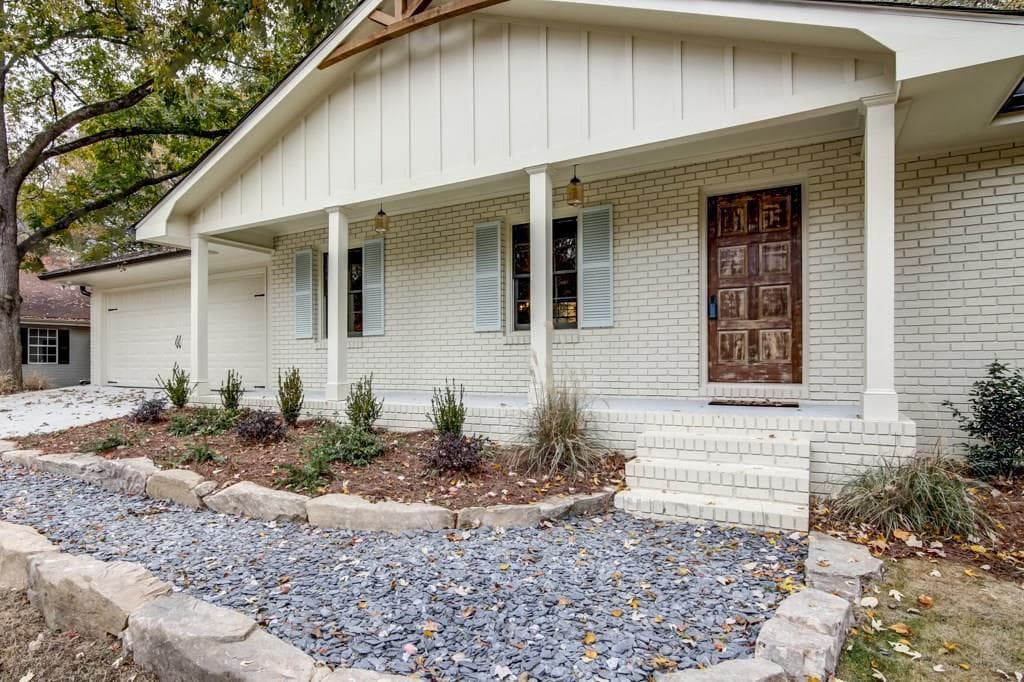 150 Burnett Way, Alpharetta, GA 30009 — most recent listing photo