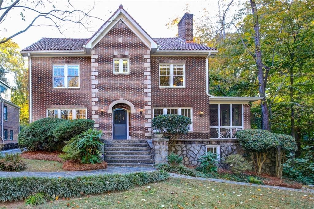 4 bedroom, 3,264 sq ft single family residence sold at 1776 E Clifton Road, Atlanta, GA 30307