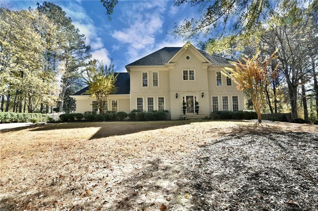 9825 Twingate Drive, Alpharetta, GA 30022 — most recent listing photo