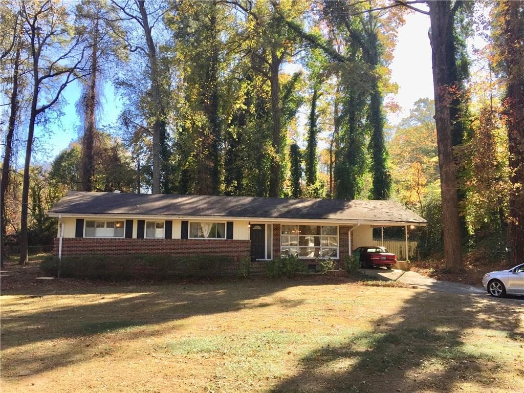 3 bedroom, 1,449 sq ft single family residence sold at 1991 Woodbine Terrace, Atlanta, GA 30329