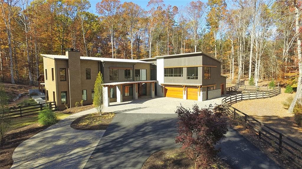 4 bedroom single family residence sold at 4056 Hog Mountain Road, Hoschton, GA 30548