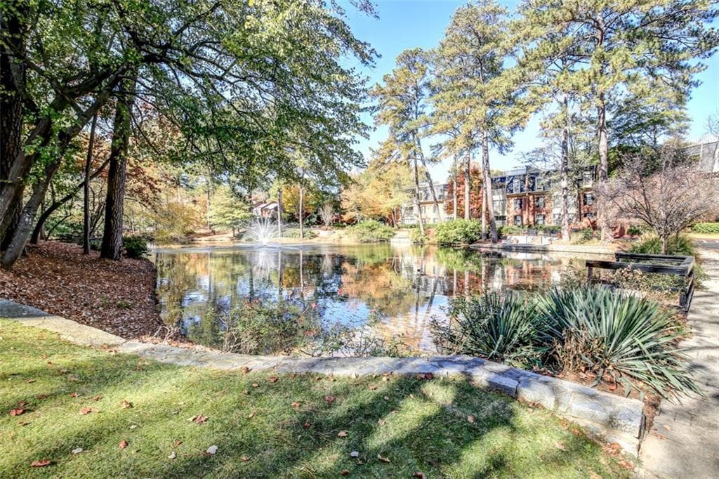 3 bedroom, 1,820 sq ft condominium sold at 27301 Plantation Drive 27301, Atlanta, GA 30324
