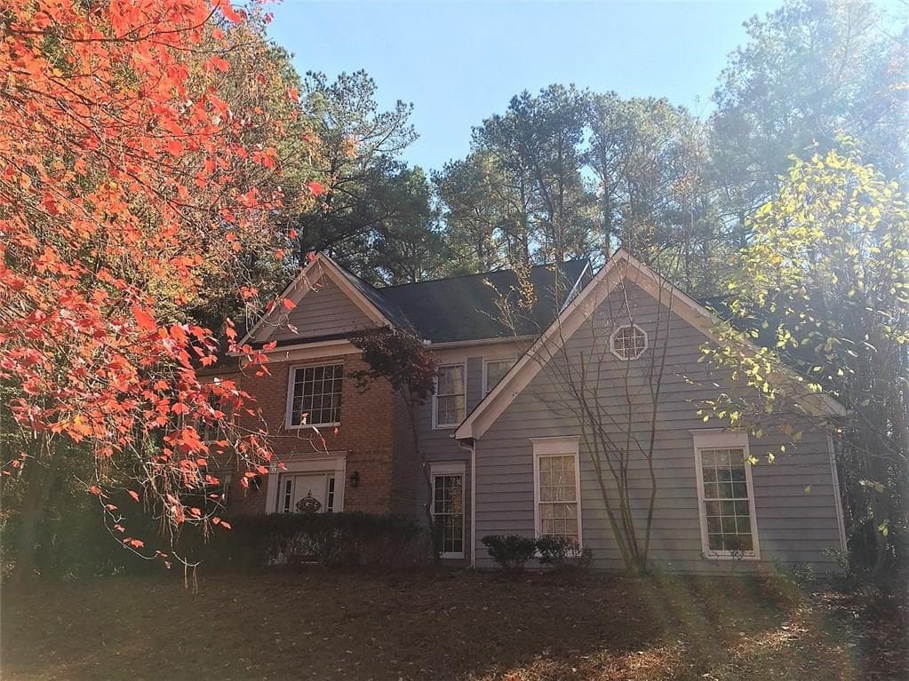 4 bedroom, 2,768 sq ft single family residence sold at 1180 Roseberry Court, Grayson, GA 30017