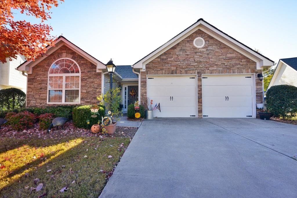 2615 Centennial Commons Bend, Acworth, GA 30102 — most recent listing photo