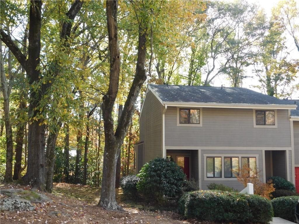 2914 Torreya Way, Marietta, GA 30067 — most recent listing photo