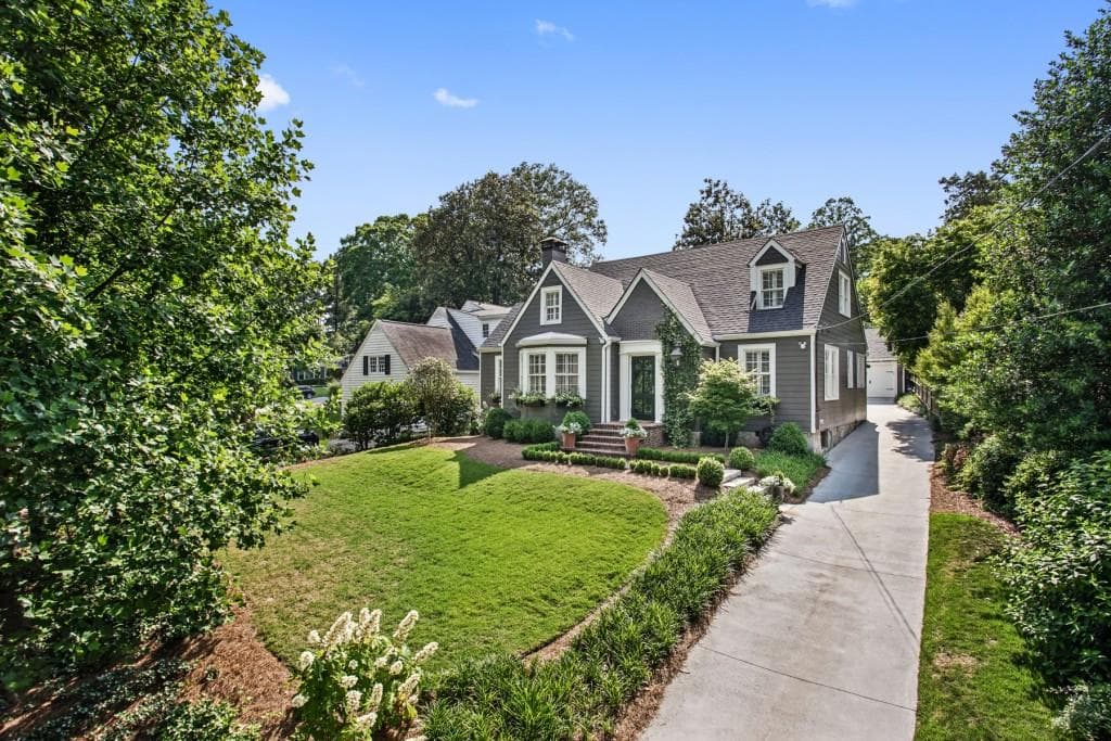 3 bedroom, 2,335 sq ft single family residence sold at 2774 Atwood Road, Atlanta, GA 30305