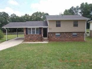 582 Wexwood Drive, Riverdale, GA 30274 — most recent listing photo