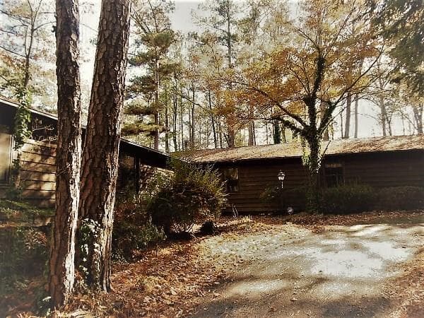 5 bedroom, 2,776 sq ft single family residence sold at 395 Jep Wheeler Road, Woodstock, GA 30188