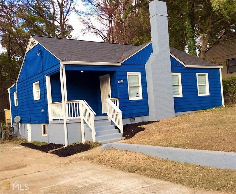 3 bedroom, 1,132 sq ft single family residence sold at 1369 Lanvale Drive, Atlanta, GA 30310