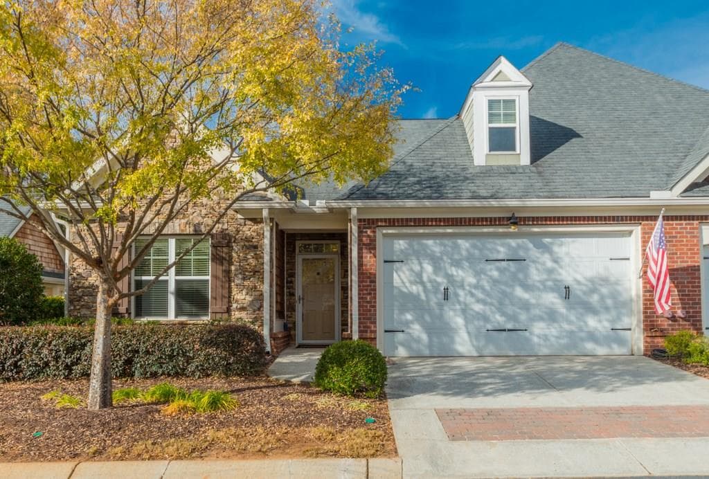 3 bedroom, 1,901 sq ft condominium sold at 1125 Memories Drive, Alpharetta, GA 30004