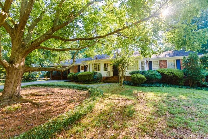 3 bedroom single family residence sold at 3305 Pine Meadow Road, Atlanta, GA 30327