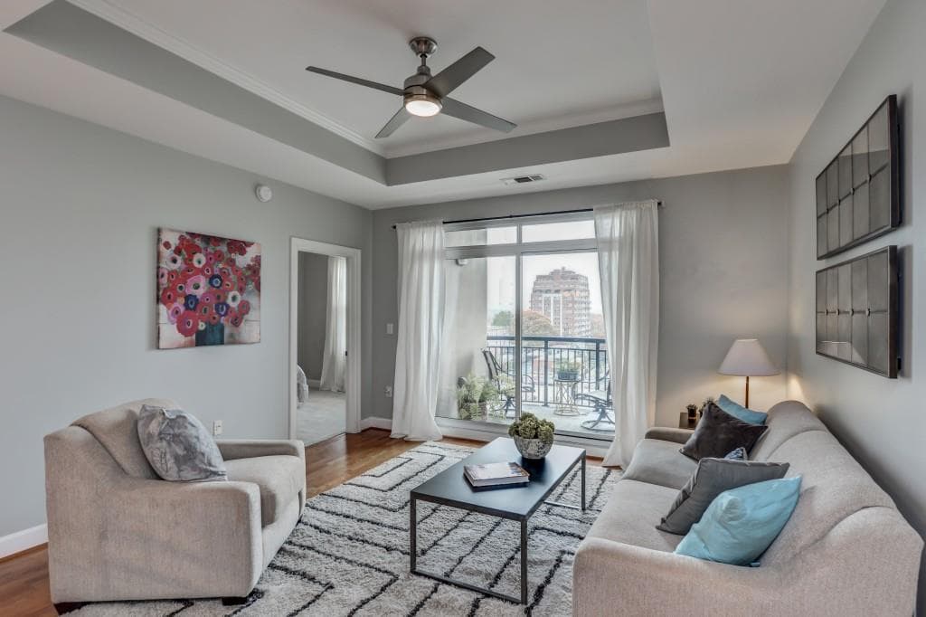 325 E Paces Ferry Road 1101, Atlanta, GA 30305 — most recent listing photo