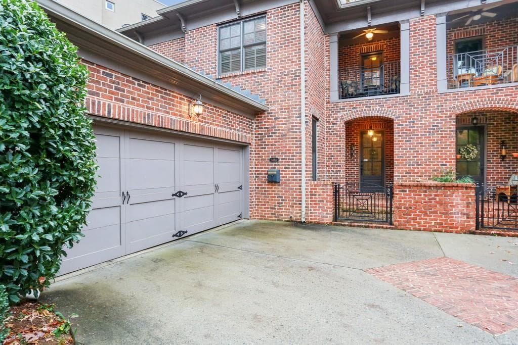 3 bedroom, 2,836 sq ft condominium sold at 548 Woodall Avenue A, Atlanta, GA 30306