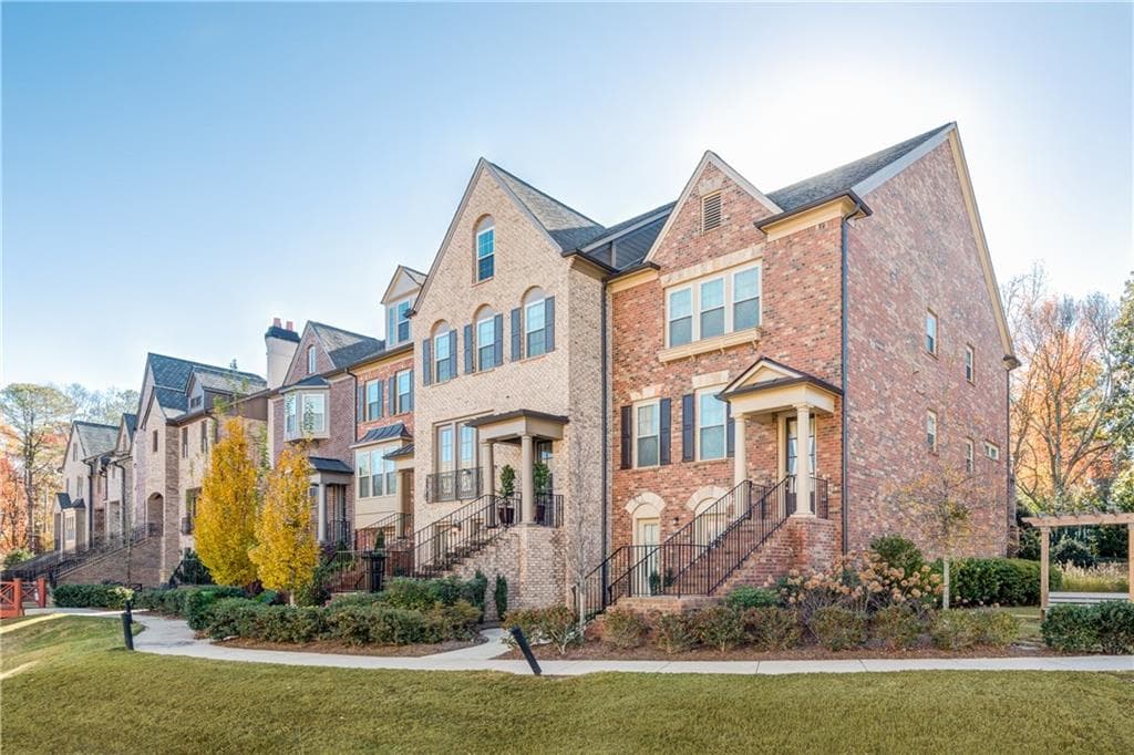 528 Micayne Circle 14, Smyrna, GA 30082 — most recent listing photo