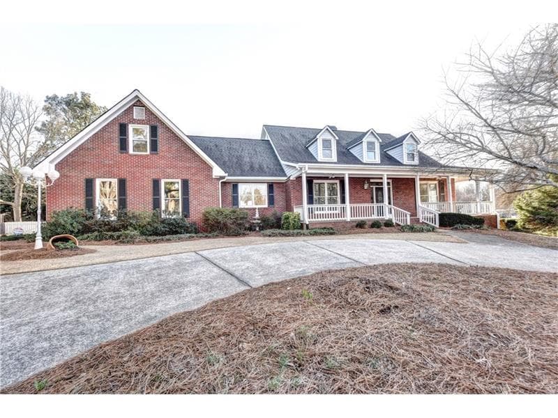6030 Robbs Crossing Drive, Cumming, GA 30041 — most recent listing photo