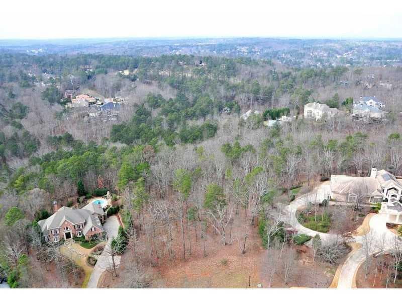 single family residence sold at 8945 Old Southwick Pass, Alpharetta, GA 30022