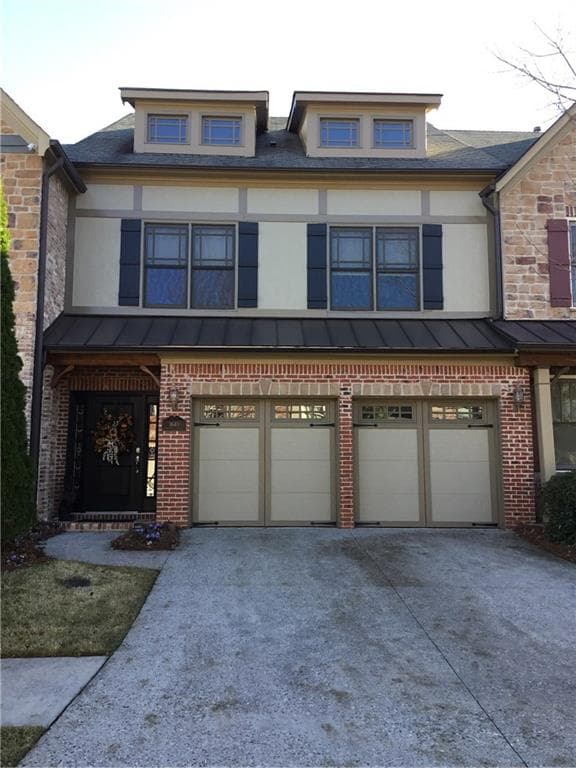 3 bedroom, 1,950 sq ft townhouse sold at 1640 Township Circle 1640, Alpharetta, GA 30004