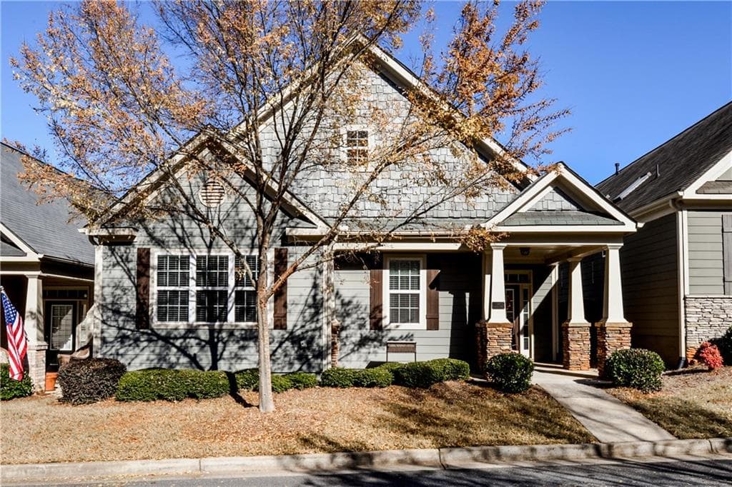 2 bedroom, 1,683 sq ft single family residence sold at 337 Glens Way, Woodstock, GA 30188