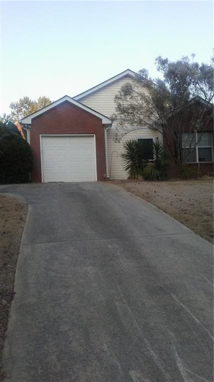 1691 Riverchase Circle East, Conyers, GA 30013 — most recent listing photo
