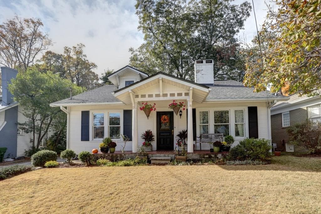 3 bedroom single family residence sold at 25 Park Circle, Atlanta, GA 30305