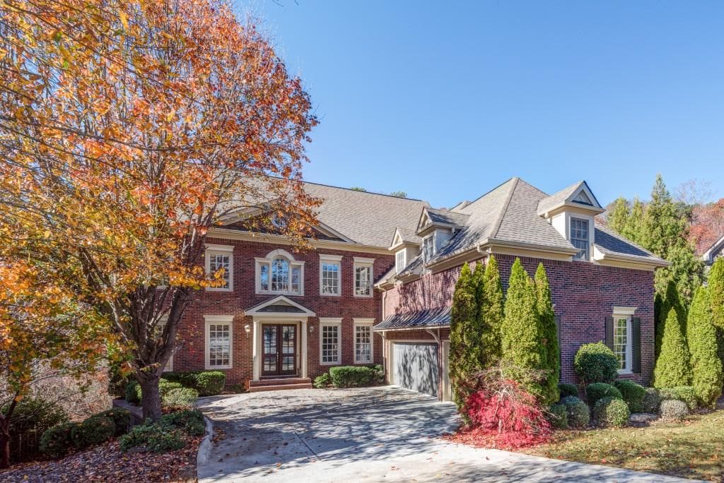 7780 Marsh Court, Sandy Springs, GA 30328 — most recent listing photo