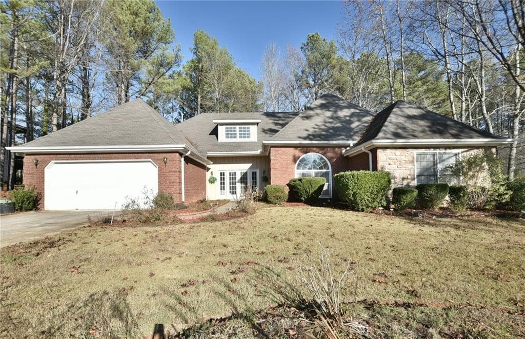 4350 Hillsborough Drive, Snellville, GA 30039 — most recent listing photo