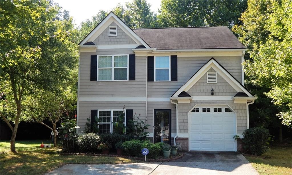 3 bedroom, 1,658 sq ft single family residence sold at 215 Cole Court, Canton, GA 30114