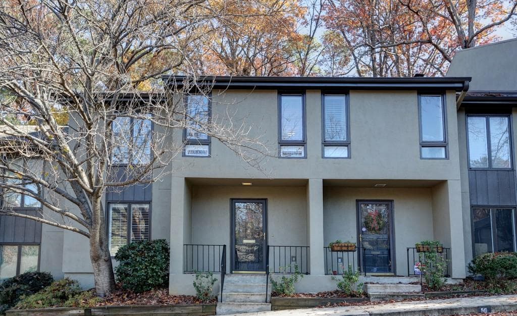 3 bedroom, 1,632 sq ft condominium sold at 64 Ivy Parkway 64, Atlanta, GA 30342