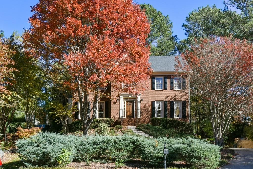 4 bedroom, 3,245 sq ft single family residence sold at 4326 Halifax Terrace, Roswell, GA 30075