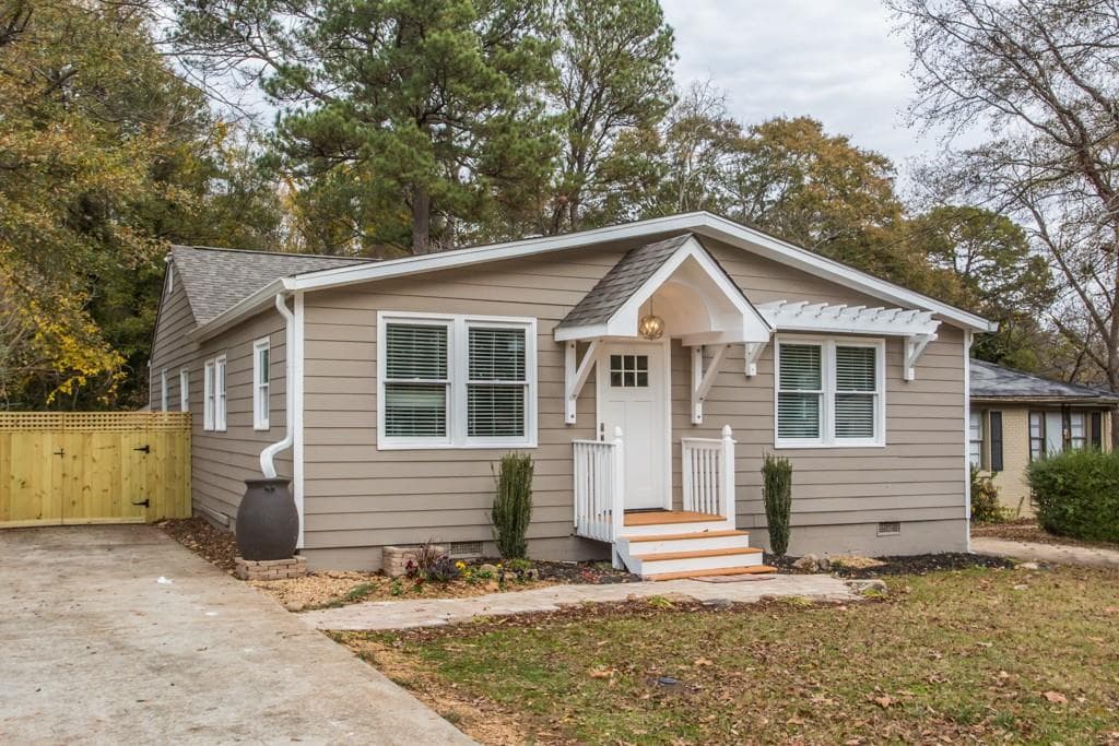 2230 Hillcrest Avenue, Decatur, GA 30032 — most recent listing photo