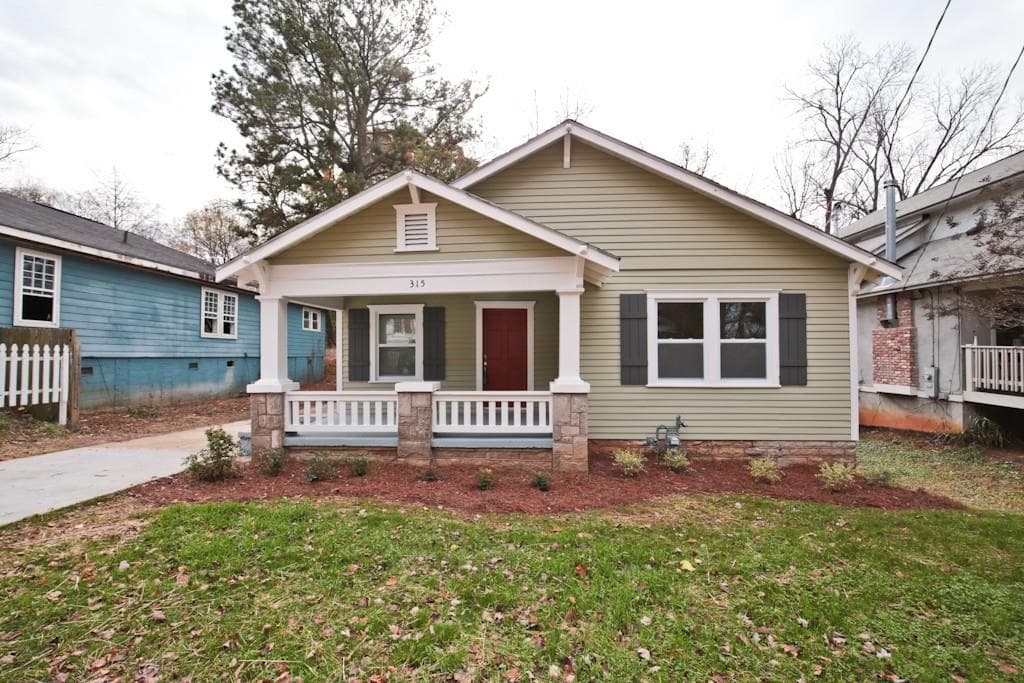 3 bedroom, 1,305 sq ft single family residence sold at 315 Nolan Street, Atlanta, GA 30315
