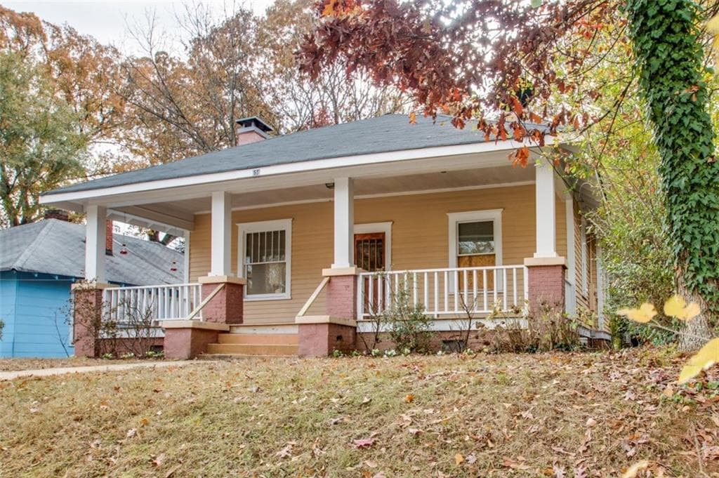 3 bedroom, 1,821 sq ft single family residence sold at 656 Catherine Street, Atlanta, GA 30310