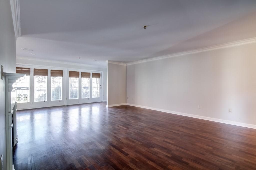 2 bedroom, 1,504 sq ft condominium sold at 3201 Lenox Road 19, Atlanta, GA 30324