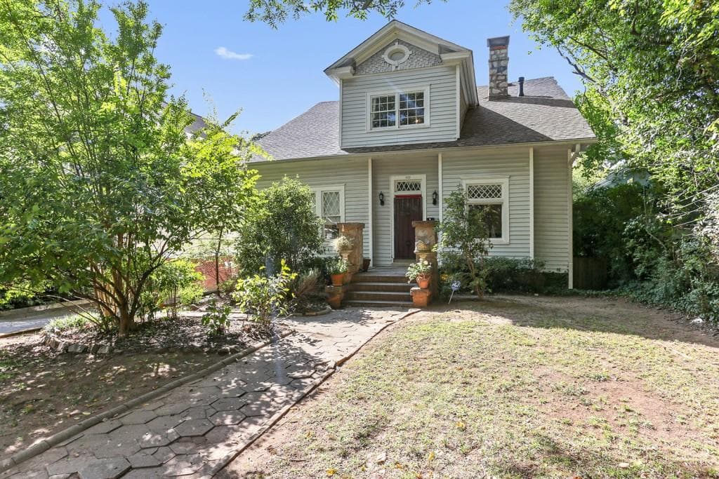 5 bedroom, 2,821 sq ft single family residence sold at 502 N Highland Avenue, Atlanta, GA 30307