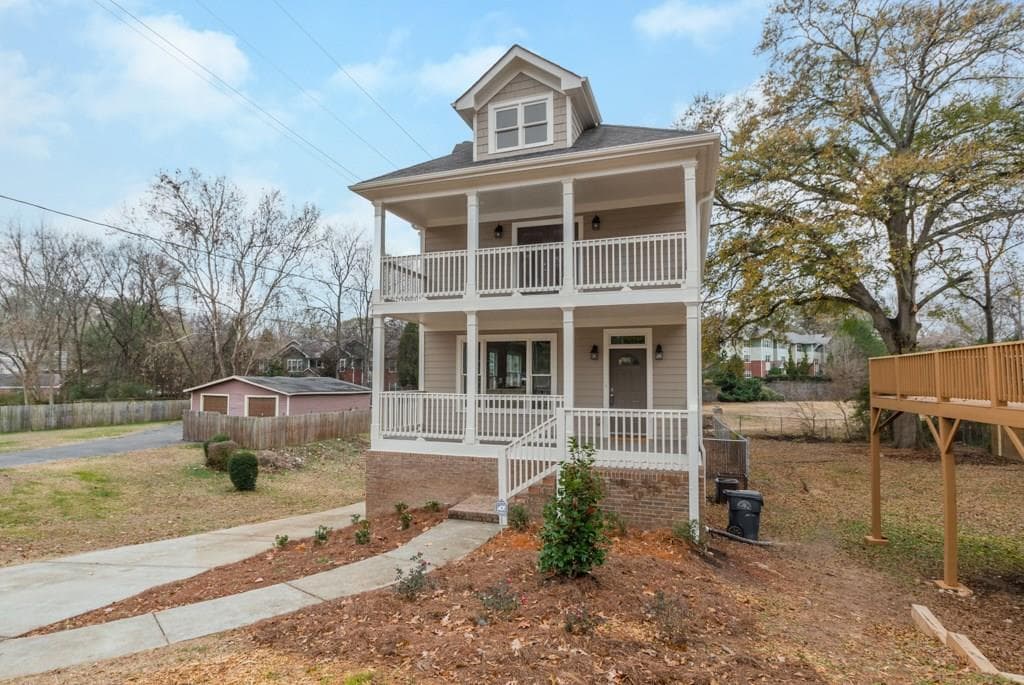 3 bedroom, 1,900 sq ft single family residence sold at 925 Hill Street, Atlanta, GA 30315