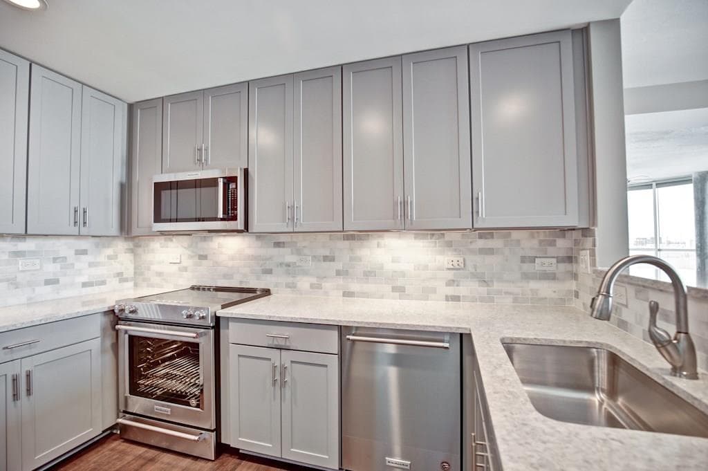 2 bedroom, 1,359 sq ft condominium sold at 285 CENTENNIAL OLYMPIC PARK Drive 904, Atlanta, GA 30313