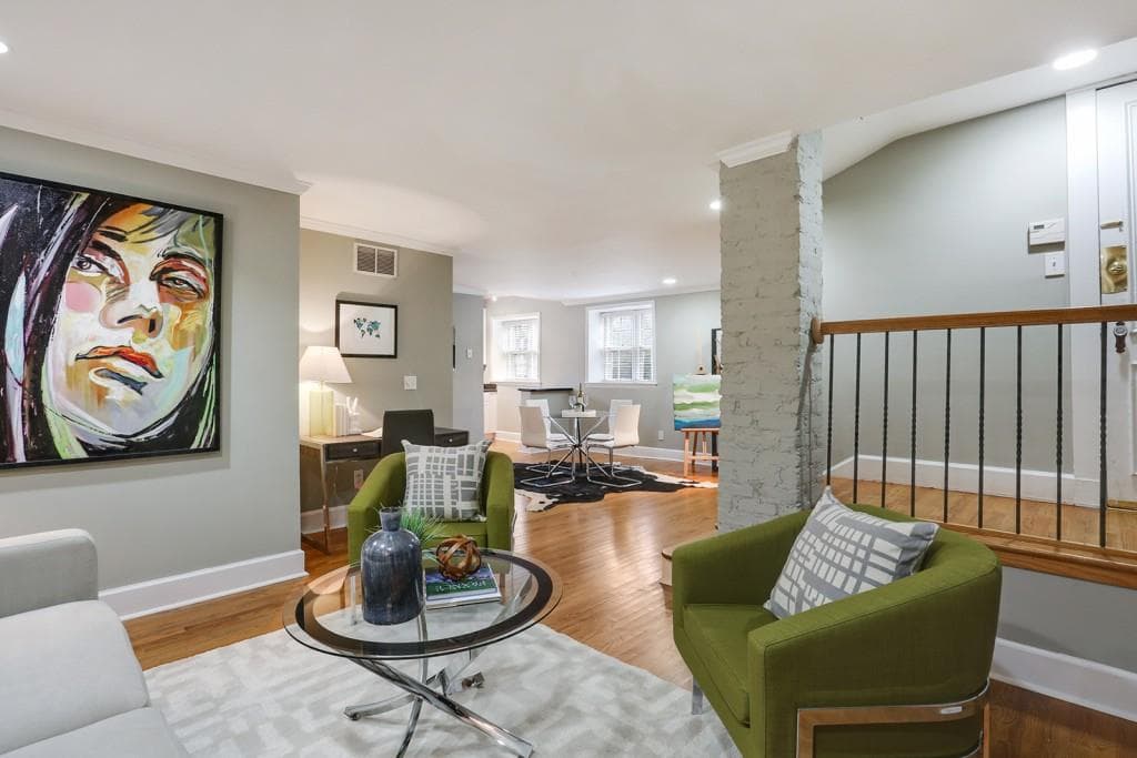 1 bedroom, 867 sq ft condominium sold at 802 Frederica Street 5, Atlanta, GA 30306