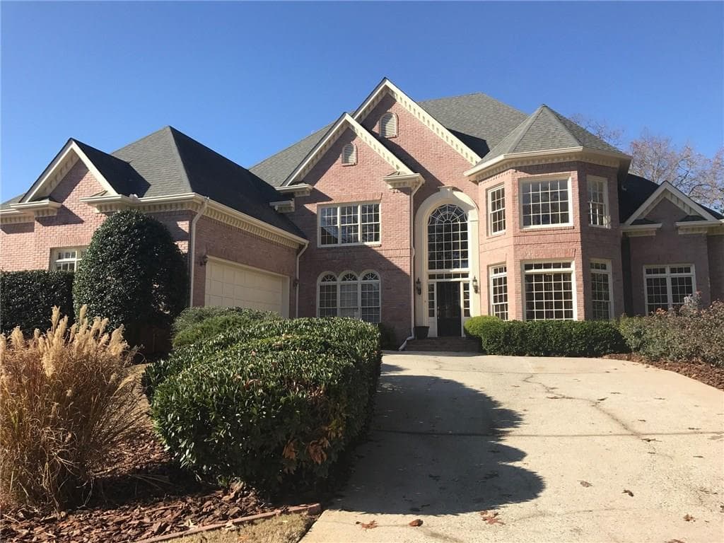 7 bedroom, 9,018 sq ft single family residence sold at 12150 Magnolia Circle, Alpharetta, GA 30005