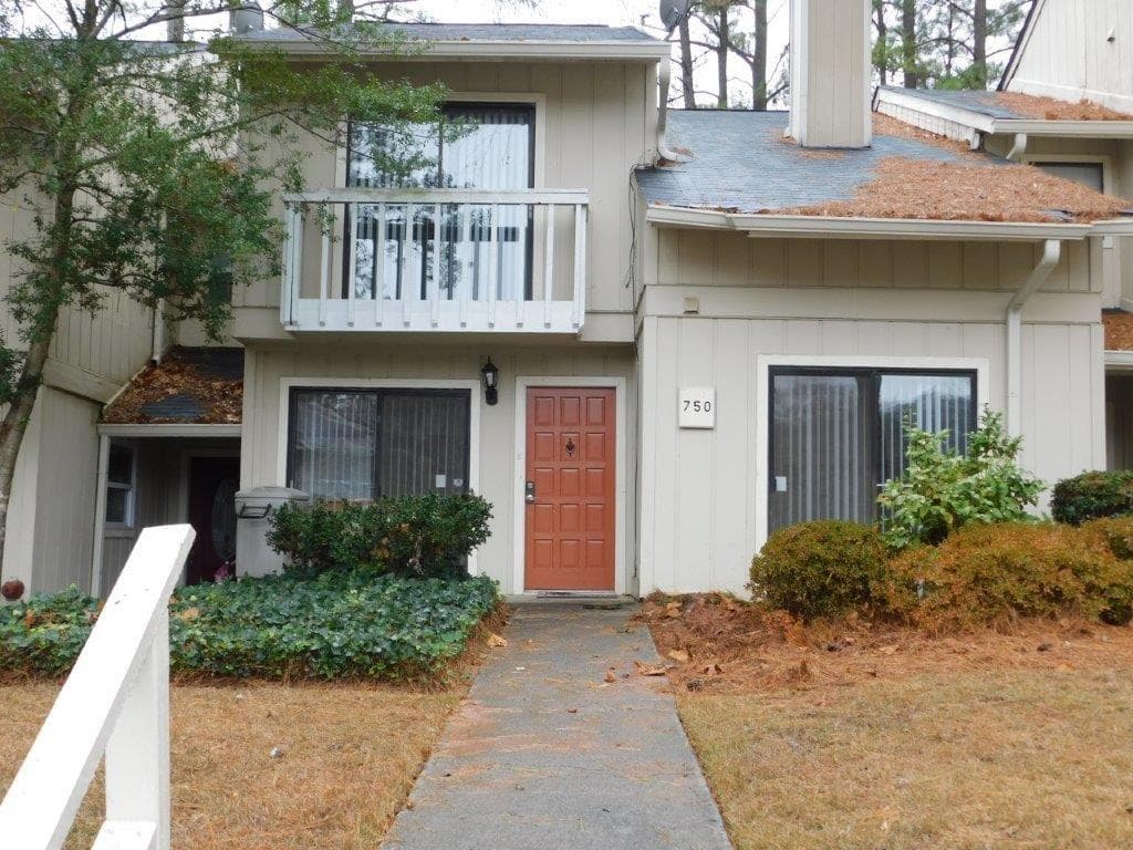 750 Hanover Lane, Marietta, GA 30067 — most recent listing photo