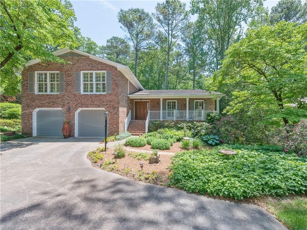 3628 Robinson Road, Marietta, GA 30068 — most recent listing photo