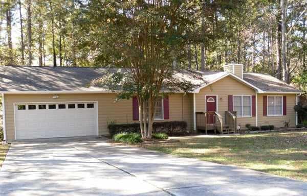3 bedroom single family residence sold at 4070 Leach Road, Snellville, GA 30039
