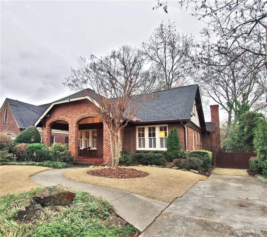 4 bedroom, 2,182 sq ft single family residence sold at 1035 Rosewood Drive, Atlanta, GA 30306