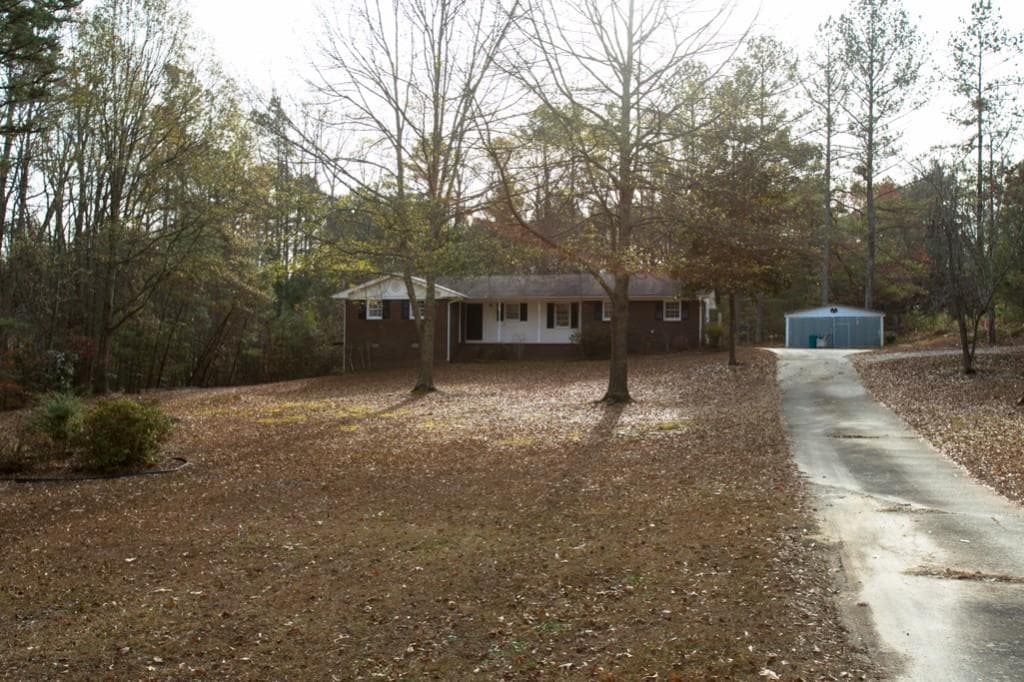 2 bedroom, 1,264 sq ft single family residence sold at 2672 Thompson Mill Road, Buford, GA 30519