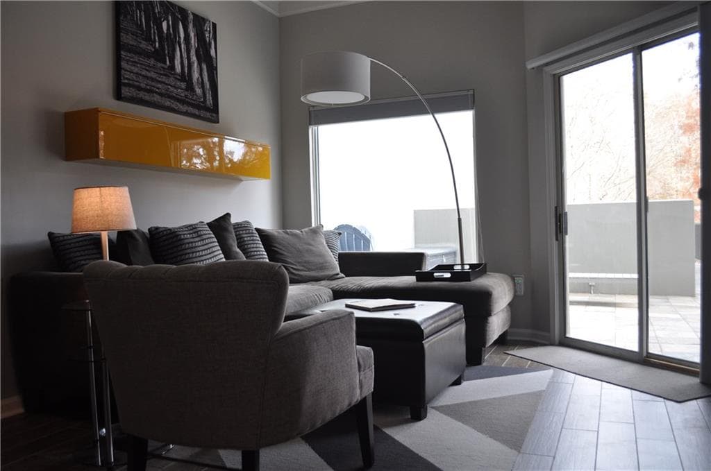 1 bedroom, 765 sq ft condominium sold at 275 13th Street 104, Atlanta, GA 30309