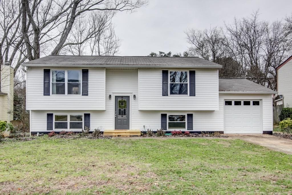 680 Singing Hills Court, Roswell, GA 30076 — most recent listing photo