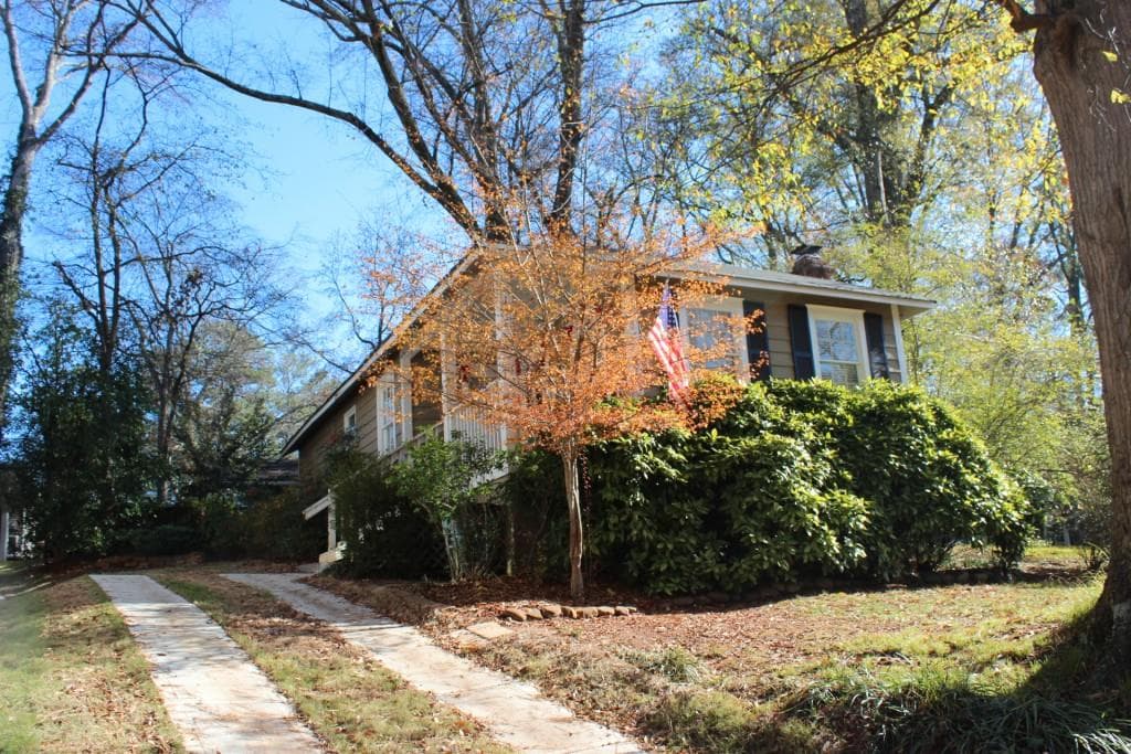 2 bedroom, 774 sq ft single family residence sold at 157 Ridgeland Avenue, Decatur, GA 30030